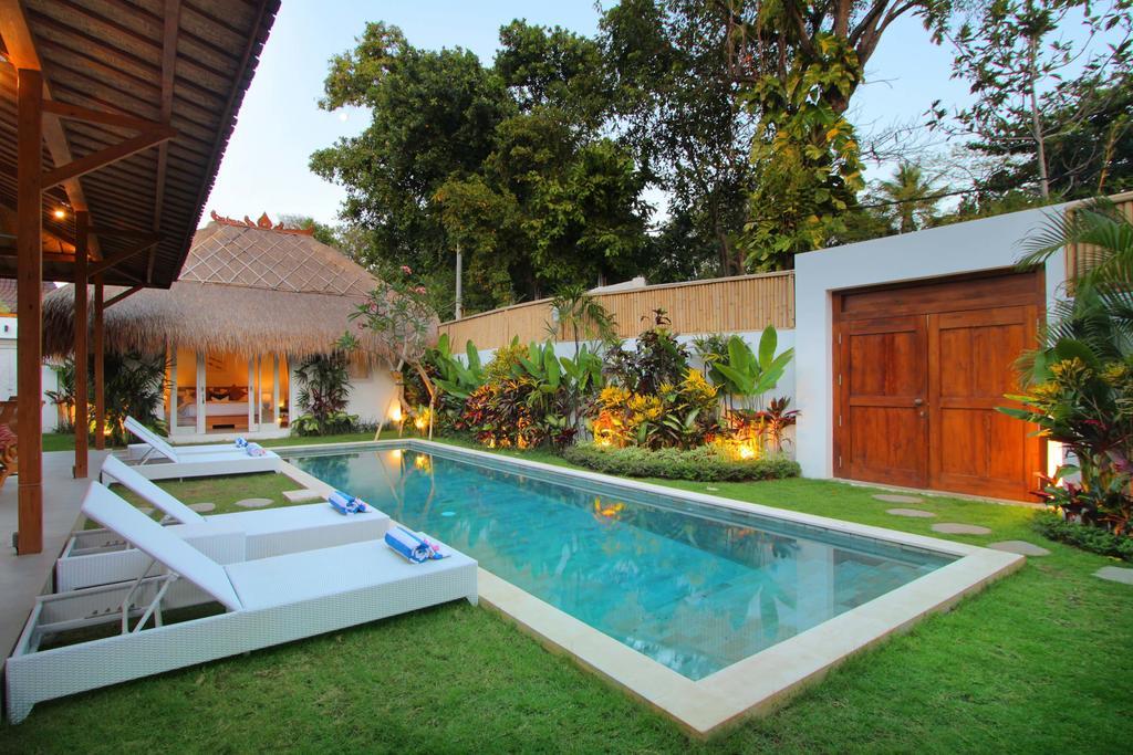 4 Bedroom - Villa *