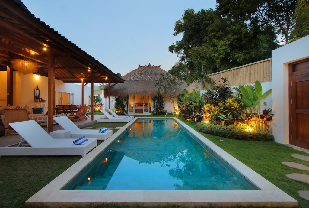 Villa 4 Bedroom - *